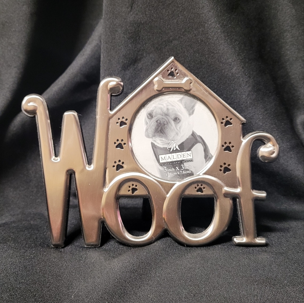 "Woof" Malden Picture frame
